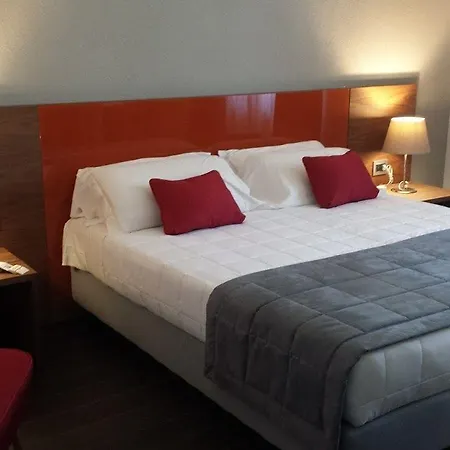 Hotel Sandalia 3*