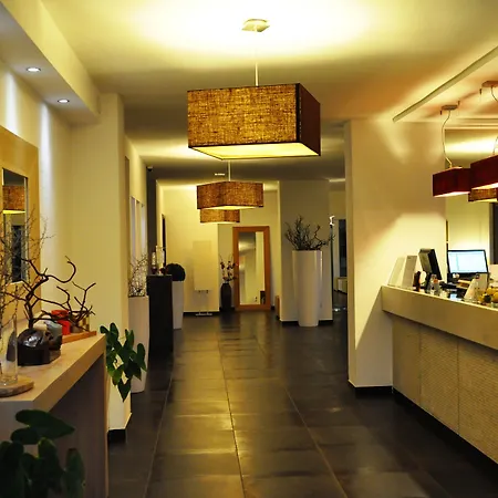Hotel Sandalia