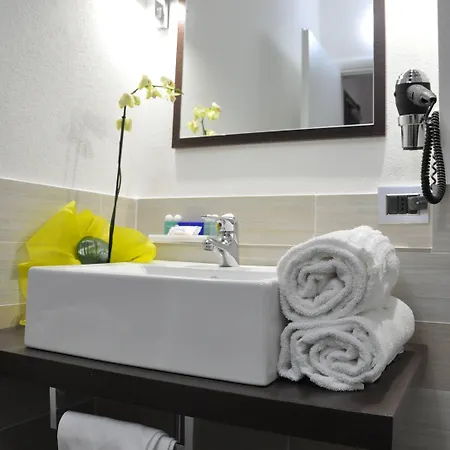 Отель Sandalia Нуоро