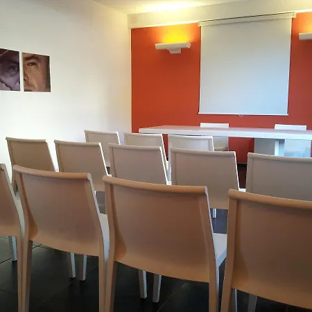 Sandalia Hotel