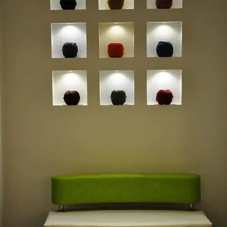 Hotel Sandalia 3*