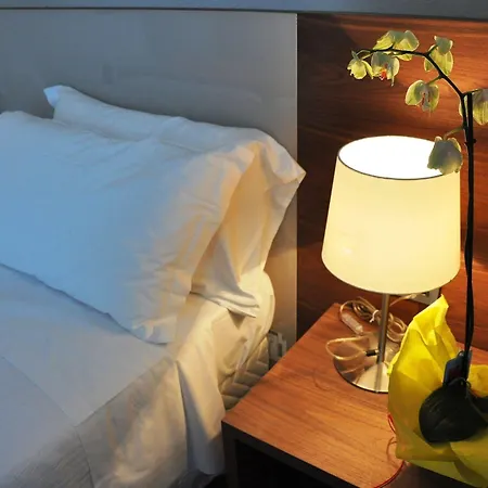 Hotel Sandalia 3*
