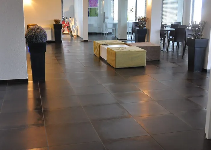 Sandalia 3* ヌーオロ