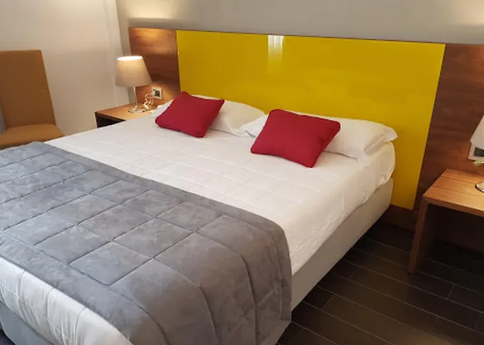 Sandalia ヌーオロ